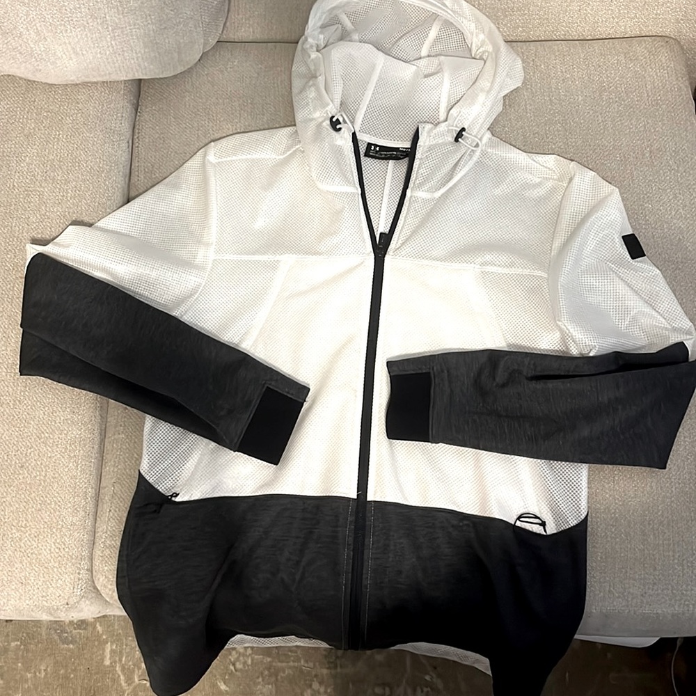 Men’s Under Armor Hybrid Windbreaker Running Hooded Jacket